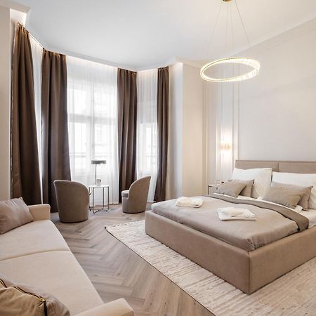 A20 - Boutique Apartment Best Location, By Bqa Βουδαπέστη Εξωτερικό φωτογραφία